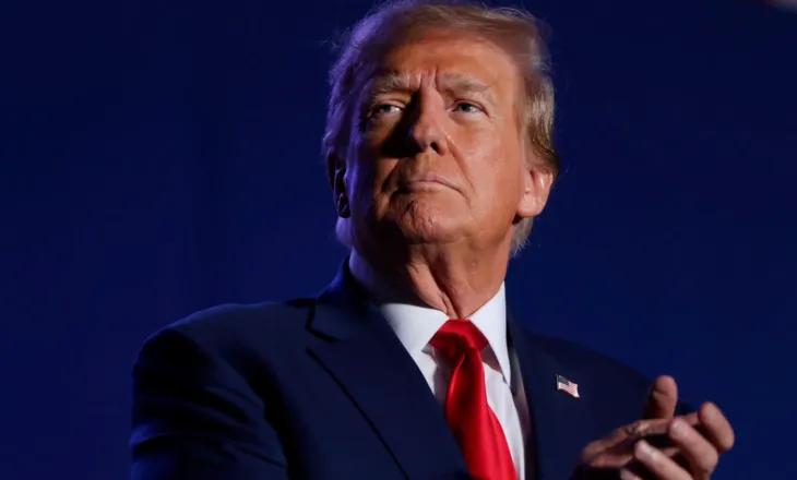 Shtëpia e Bardhë prezanton “Trump TV”, vendimi vjen pas largimit të tre mediave amerikane