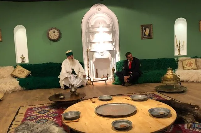 Shteti Bektashi? I dërguari special i Trump në Tiranë: I takon popullit shqiptar të vendosë