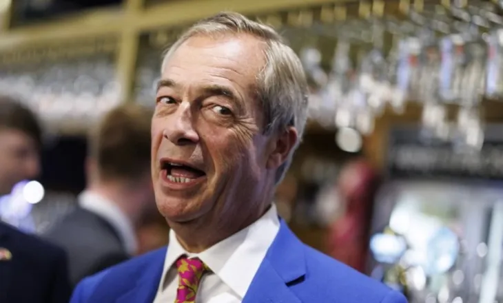 Skandali i ri financimit trondit partinë e ekstremistit Nigel Farage në Britani! Dy nga drejtuesit e saj japin dorëheqjen