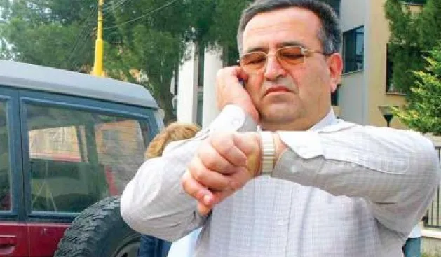 Skandali me shefen e SHISH, Skandali i SHISH/ Fatos Klosi: Vlora Hyseni s’është institucioni!