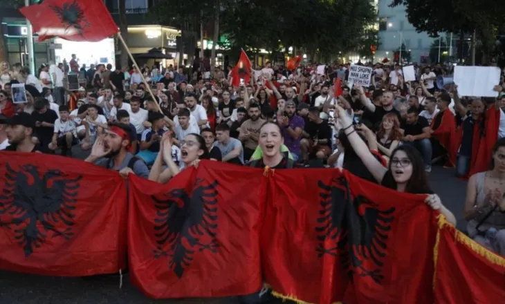Sot në ditën e 99-të të protestës, qytetarët pritet të rikthehen para godinës së Kryeministrisë për të vijuar tubimin