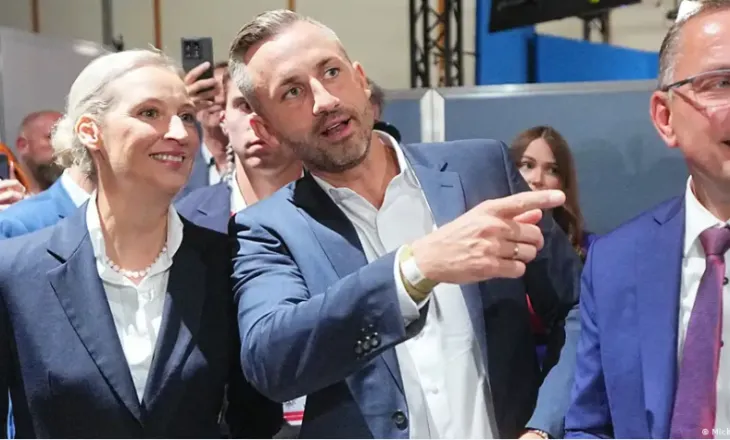 Spaho: Fashistë janë këta që protestojnë në Tiranë dhe duan të rrëzojnë qeverinë legjitime nëpërmjet rrugës dhe revolucionit dhe që Sali Berisha i mbështet…