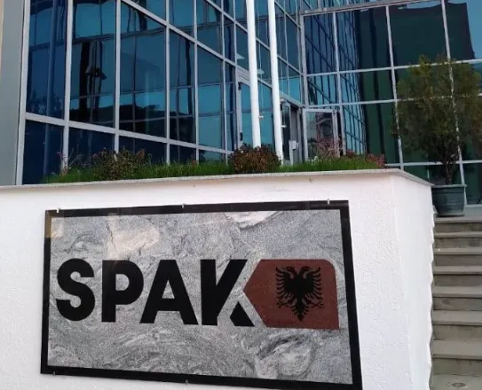 SPAK, hap dosjet e “investitorëve strategjikë”, aty do të gjeni “lepurin e madh”!