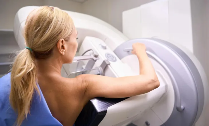 Studim i ri: Rreziku i mbidiagnostikimit nga mamografia mund të jetë shumë më i ulët se sa mendohej