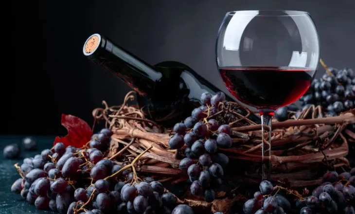 Studimi i publikuar në “Journal of Agricultural and Food Chemistry”: Vera e kuqe një antibakterial i fuqishëm