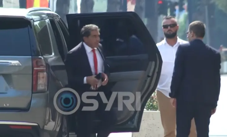 Syri TV/  I dërguari special i Trump vjen në Tiranë, Zampolli takime me përfaqësues të PS e PD