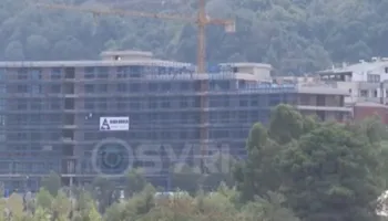 SYRI TV/ Moody’s paralajmëron për pronat në Shqipëri, çmimet e banesave rrezikojnë stabilitetin financiar