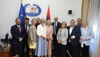 Takim me deputetët gjermanë/ Vata: Shqetësim për protestat, korrupsionin dhe mungesën e transparencës