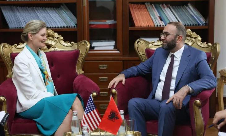 Takimi me Nancy VanHorn, Bardhi zbardh detajet, çfarë u diskutua me të ngarkuarën me punë të SHBA në Tiranë