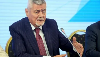 TE NDRYSHOJE SISTEMI/ SHEHI: EUROPA NA KA MBETUR SI SHPRESE PERBALLE SKANDALEVE