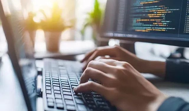 “Të shkruarit e kodit ka marrë fund”, inxhinieri i Microsoft paralajmëron revolucionin që po sjell AI
