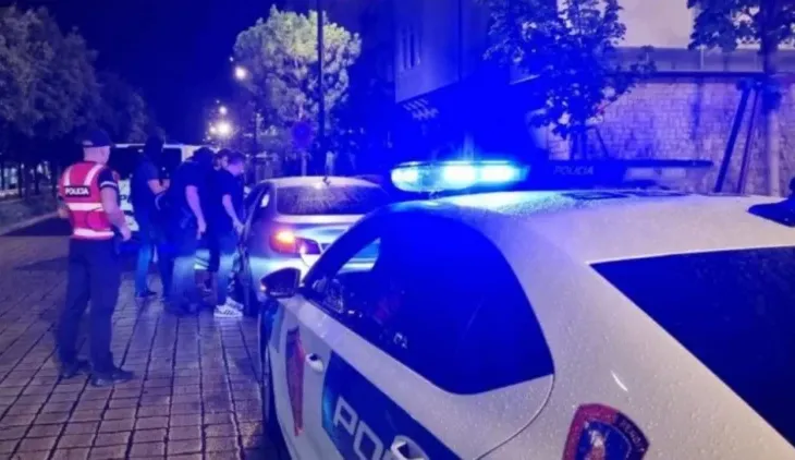 Të shtëna me armë në Laprakë, plagosen dy persona