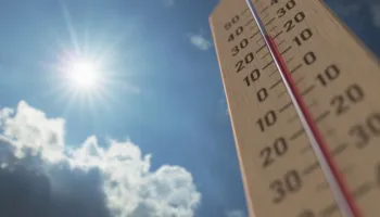 Temperatura të larta dhe mot i kthjellët, parashikimi për të dielën