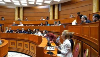 Tensione në Këshillin e Tiranës, Zeneli: Relacioni jo vendimmarrës! Zhulali: Kjo s’është lojë me harta
