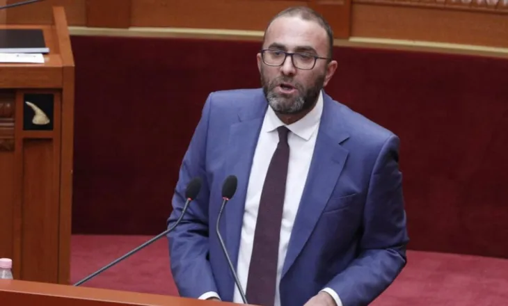 Tensione në Kuvend/ Bardhi akuzon Ramën për “grabitjen e Shqipërisë”
