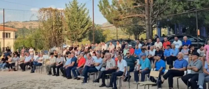 “Territorialja”/ Prrenjasi shprehet kundër bashkimit me Librazhdin, banorët: Të respektohet vullneti i qytetarëve