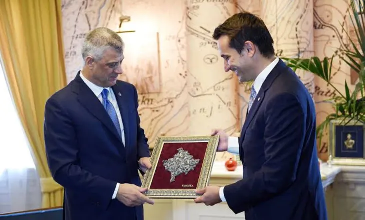Thaçi dhe 3 ish-liderët e UÇK-së ‘Qytetarë Nderi’ të Tiranës, Komisioni Artistik-Kulturor miraton propozimin e Veliajt