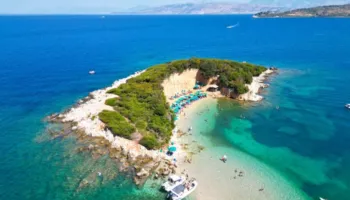 “The Independent” rekomandon Shqipërinë: Pushime mes Rivierës dhe Alpeve, udhëtim pa EES