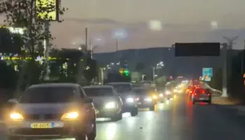 Trafik i rënduar në aksin Lezhë-Milot, radhë të gjata automjetesh