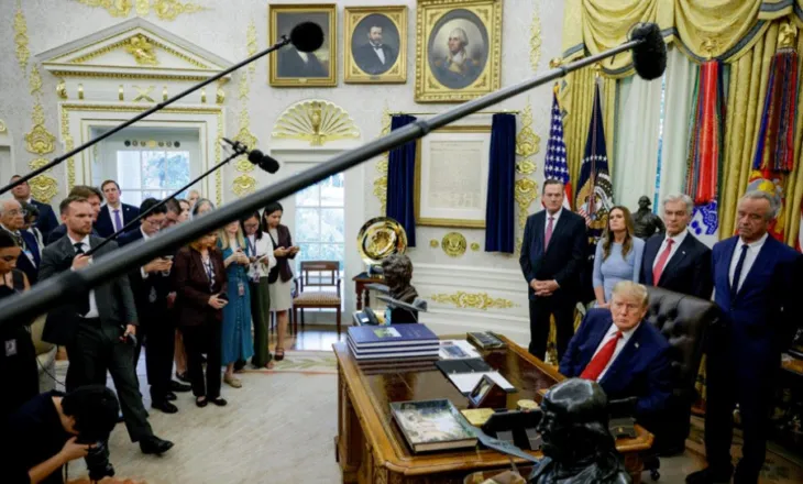 Tre media ndërkombëtare të njohura padisin administratën Trump për ndalimin nga Shtëpia e Bardhë!