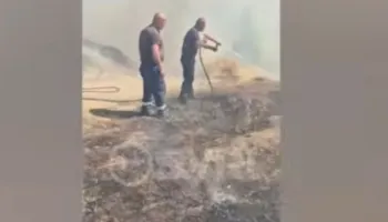 Tre vatra zjarri në Kukës, flakët përhapen në Zapod, banorët i bashkohen zjarrfikësve