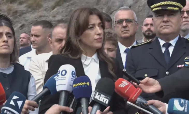 Tre vite pas sulmit terrorist, Kosova nderon me monument heroin Afrim Bunjaku, Haxhiu: Veriu frymon lirshëm!