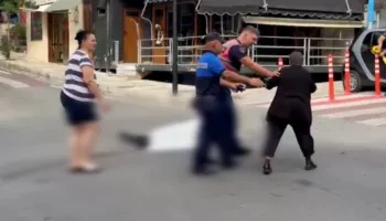Tronditet Saranda! Vritet në qendër të qytetit 42-vjeçari, plagoset edhe një kalimtar