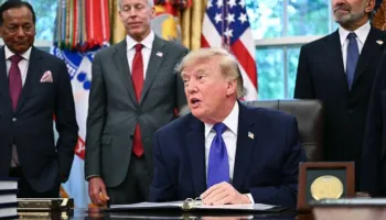 Trump “ngre në qiell” homologun kinez Xi Jinping: Respektues dhe i shkëlqyer