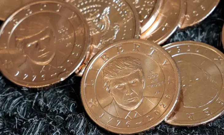 Trump shfaqet në monedhën e re amerikane