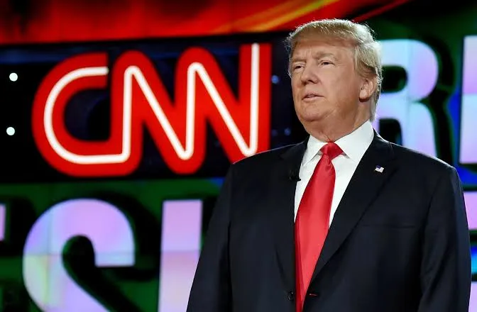 Trump u ndalon aksesin CNN, MS NOW dhe Politico në Shtëpinë e Bardhë