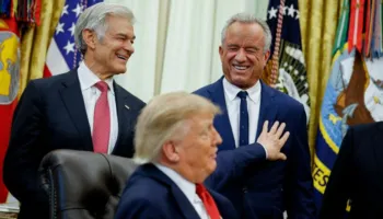 Trumpu kërkon prodhuesve të barnave t’i ndajnë vaksinat në pesë doza për të parandaluar autizmin