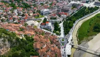 Turizmi në rritje, ministri Gonxhja: Mbi 9.4 milionë vizitorë të huaj në 8 muaj, Shqipëria destinacion!