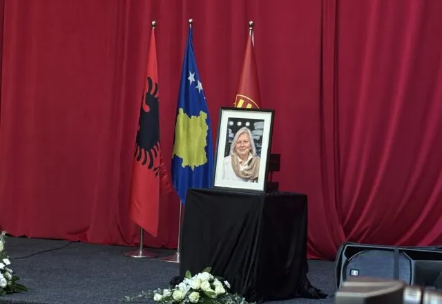 U mbajt Akademia Përkujtimore për Flora Brovinën