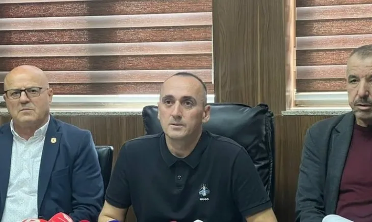 UÇK-OVL paralajmërojnë protesta masive nëse nuk procedohen ndryshimet për Gjykatën Speciale