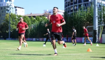 UEFA Nations League/ Kombëtarja mbyll përgatitjet për ndeshjen ndaj San Marinos, ja si paraqitet gjendja e lojtarëve!