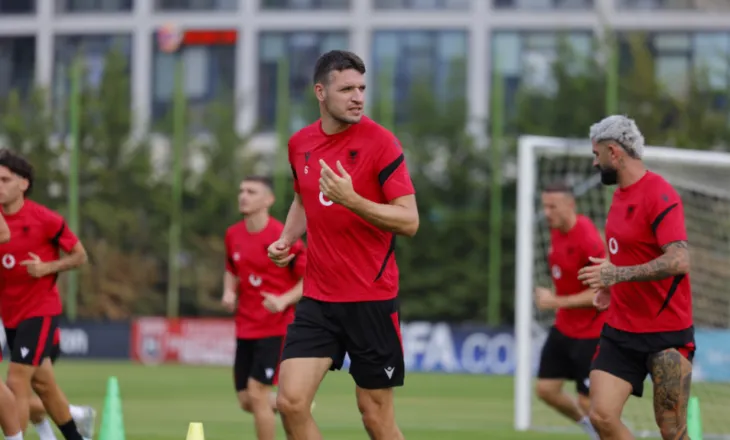 UEFA Nations League / Kombëtarja zhvillon stërvitjen e parë, Qefalija zëvendëson Pajazitin e dëmtuar