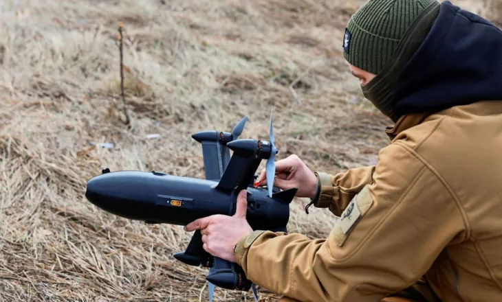 Ukraina gati të legalizojë pornografinë, të ardhurat do të shkojnë për të blerë dronë