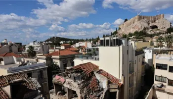 Vdekja e familjes shqiptare në Athinë, dyshohet se rrjedhja e gazit nisi nga apartamenti i një çifti të moshuarish