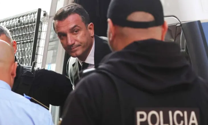 Veliaj merr vendimin, shkarkohet nënkryetari i Bashkisë