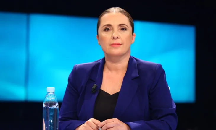 Vetëdorëzimi i Vlora Hysenit, gazetarja Hoxha: Ishte në Azerbajxhan për një takim, BKH i trokiti në derë, por…