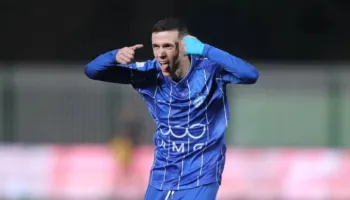 VIDEO/ Asani “rrëmben skenën” në Champions, realizon kryevepër me Esteghal