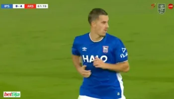 VIDEO/ Çfarë mbrëmje për Anis Mehmetin, i shënon Arsenalit në ndeshjen e parë si titullar këtë sezon dhe i jep ‘mesazh’ trajnerit!