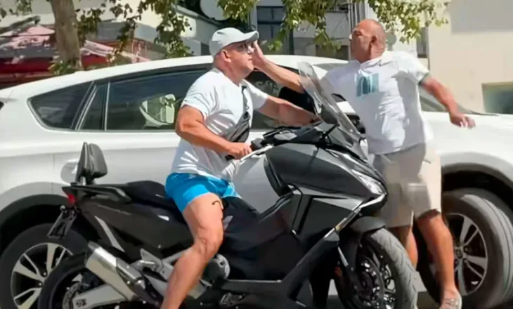 VIDEO/ Goditi shefin e komisariatit, por nuk pati denoncim. Zbardhet çfarë ndodhi në Durrës