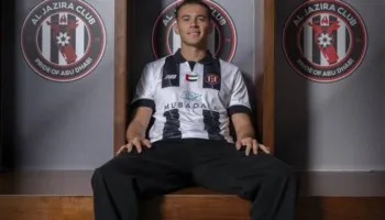 VIDEO/ Kryevepër e mesfushorit kuqezi, Asllani shpërthen në debutimin e tij