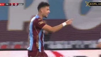 VIDEO/ Muçi dhe Salah kuptohe me sy mbyllur, sulmuesi shqiptar tund rrjetën me asistin e “faraonit”