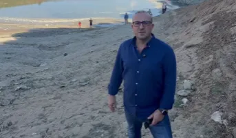 VIDEO/ Tharja e rezervuarit të Kasharajt, Korreshi: Për të rregulluar hinkën e daljes është tharë e gjithë këneta
