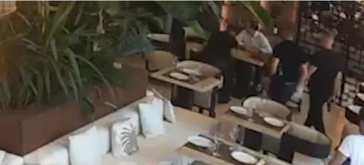 VIDEO/ Zbardhen pamjet e konfliktit brenda hotelit në Orikum mes dy biznesmenëve, të pranishëm edhe persona të armatosur