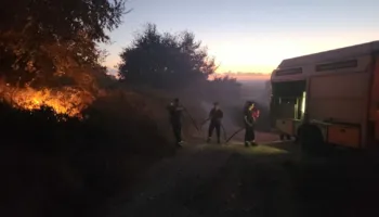 Vihet nën kontroll zjarrri pranë Parkut Arkeologjik të Apollonisë