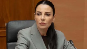 VILA SEKRETE NE PALASE/ PRETENDIMET E SPAK-SKEMA