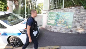 Vjedhje spektakolare në Muzeun Renoir, katër vepra u morën, njëra u braktis gjatë arratisjes